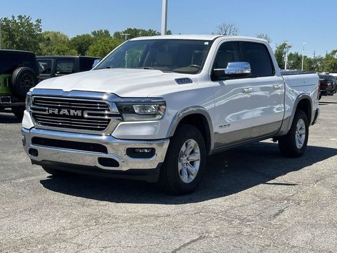 Used 2020 RAM 1500 Laramie AWD/4WD image 7