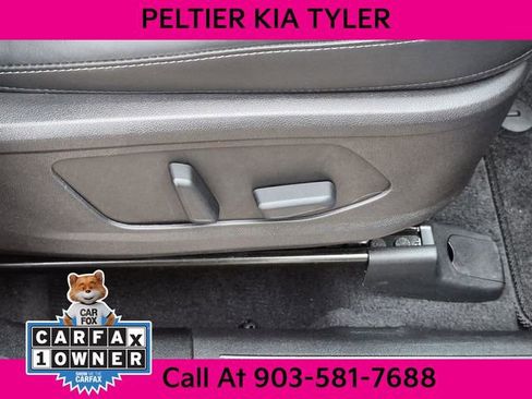 Certified 2022 Kia Sorento SX image 15