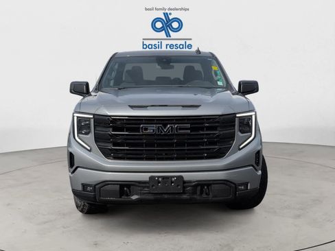Used 2023 GMC Sierra 1500 Elevation image 9