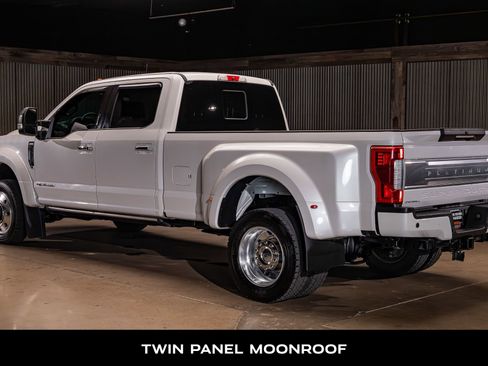 Used 2019 Ford F450 Platinum w/ Platinum Ultimate Package AWD/4WD image 6