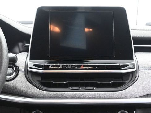 New 2025 Jeep Compass Sport image 26