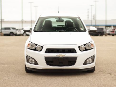 Used 2014 Chevrolet Sonic LTZ image 2