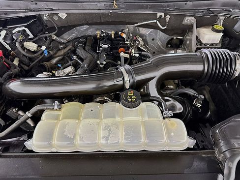 Used 2023 Ford Expedition Limited image 33