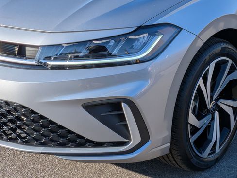 New 2026 Volkswagen Jetta SEL image 9