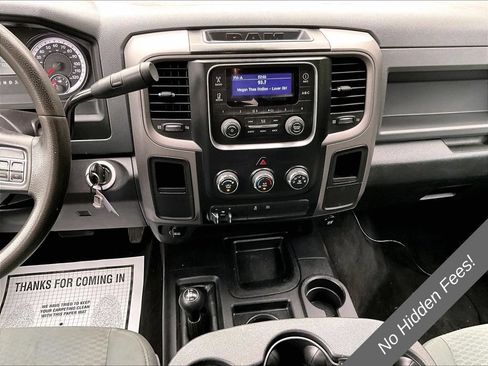 Used 2014 RAM 2500 Tradesman w/ Chrome Appearance Group AWD/4WD image 6