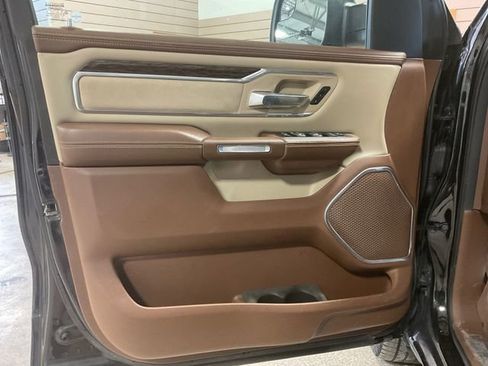 Used 2020 RAM 1500 Laramie image 17