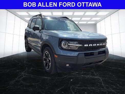 Used 2025 Ford Bronco Sport Outer Banks w/ Outer Banks Tech Package+ AWD/4WD image 11