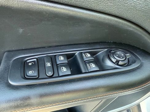 Used 2020 Jeep Compass Latitude w/ Cold Weather Group image 18