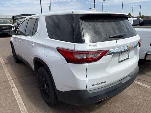 Used 2019 Chevrolet Traverse LS FWD image 4