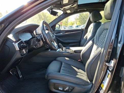Used 2023 BMW 530i xDrive w/ M Sport Package image 13