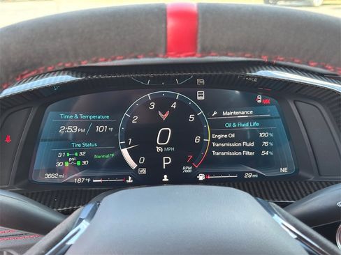 Used 2023 Chevrolet Corvette Stingray Preferred Cpe w/ Engine Appearance Package image 18