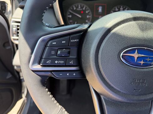 Used 2025 Subaru Outback Touring w/ Popular Package #2 AWD/4WD image 28
