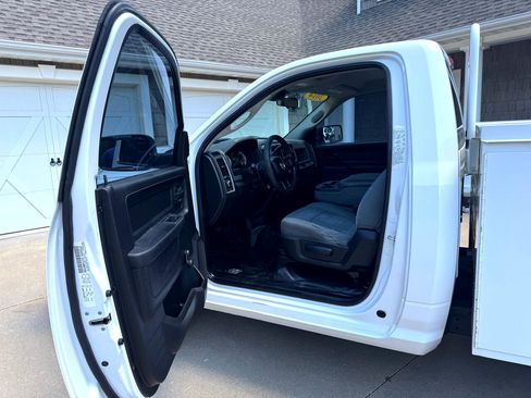 Used 2014 RAM 2500 Tradesman w/ Popular Equipment Group image 11