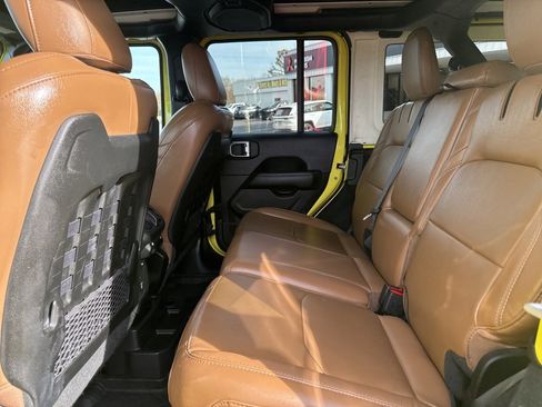 Used 2023 Jeep Wrangler Unlimited Rubicon 4xe w/ Cold Weather Group image 32