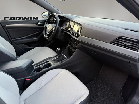 Used 2021 Volkswagen Jetta R-Line FWD image 24
