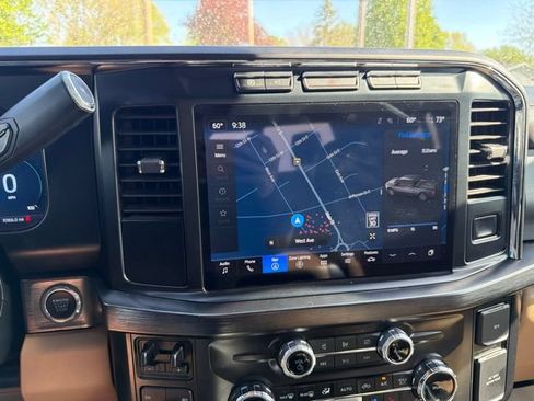 Used 2024 Ford F350 Lariat w/ Sport Appearance Package AWD/4WD image 26