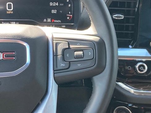 Used 2024 GMC Sierra 1500 SLE AWD/4WD image 7