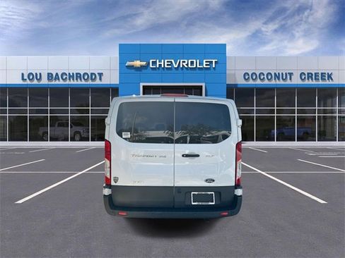 Used 2023 Ford Transit 350 XLT image 7