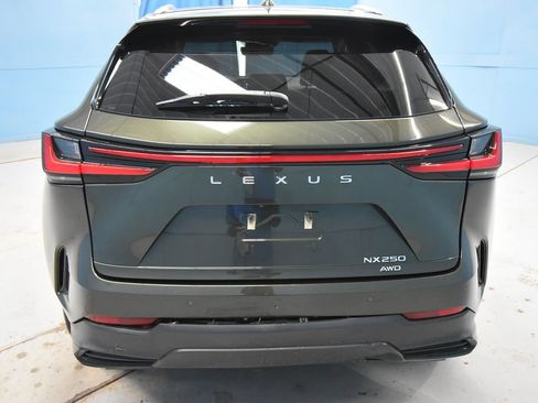 Used 2022 Lexus NX 250 AWD image 35