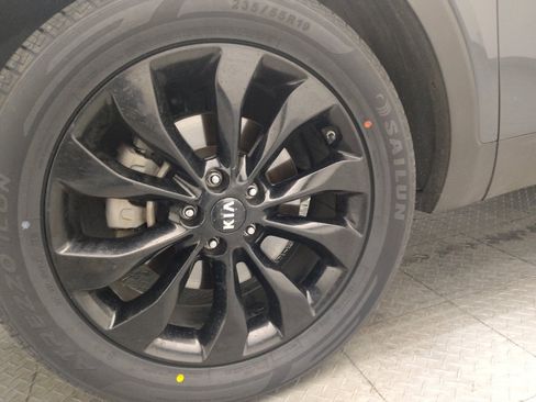 Used 2020 Kia Sorento EX FWD image 31