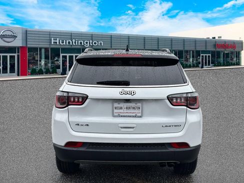 Used 2022 Jeep Compass Limited AWD/4WD image 5