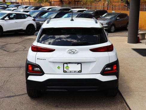 Used 2021 Hyundai Kona SEL FWD image 10