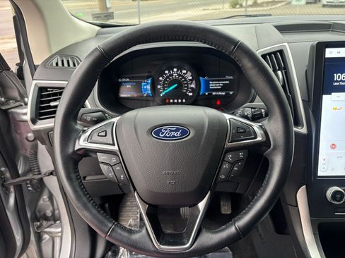 Used 2024 Ford Edge SEL image 28