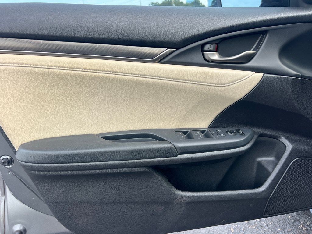 Used 2017 Honda Civic Sport Touring image 9