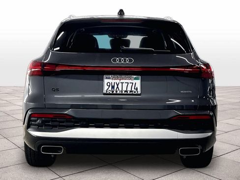 Certified 2025 Audi Q5 Prestige AWD/4WD image 7