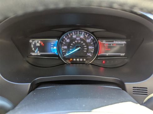 Used 2018 Ford Explorer Limited image 26