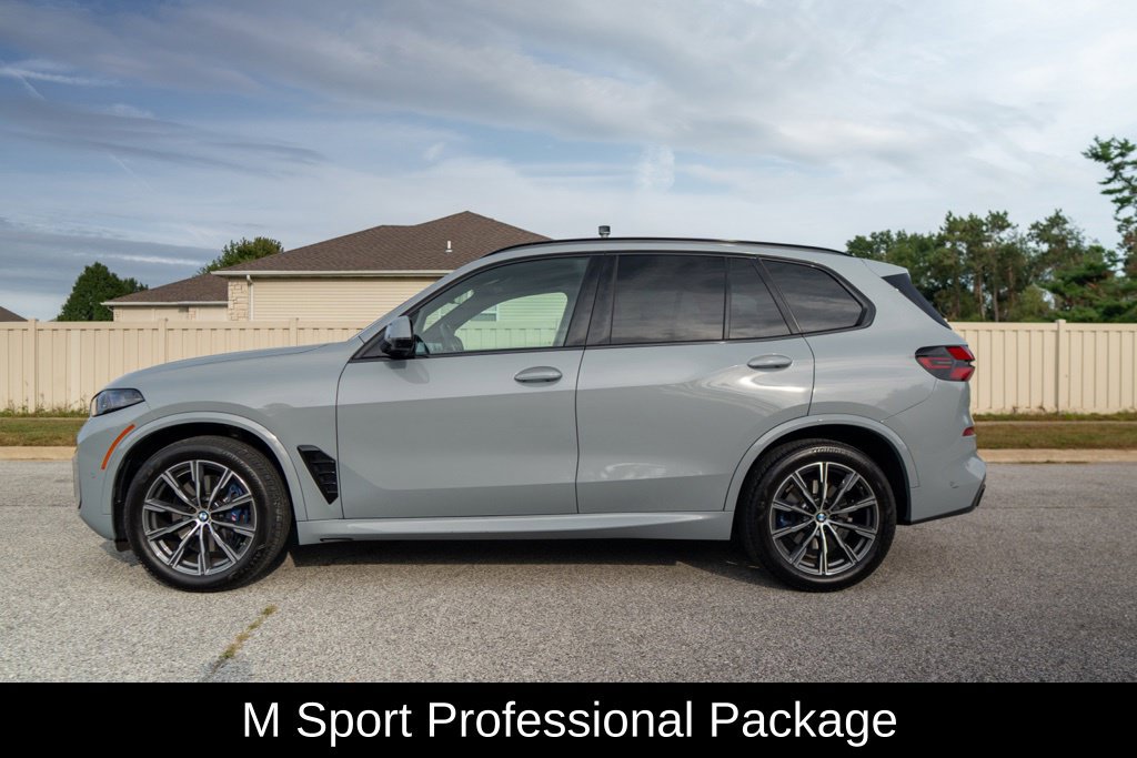 Used 2026 BMW X5 xDrive40i w/ M Sport Package AWD/4WD image 5