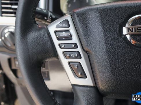 Used 2020 Nissan Titan SV w/ SV Convenience Package image 20