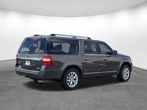 Used 2017 Ford Expedition EL Limited w/ Equipment Group 301A RWD image 4