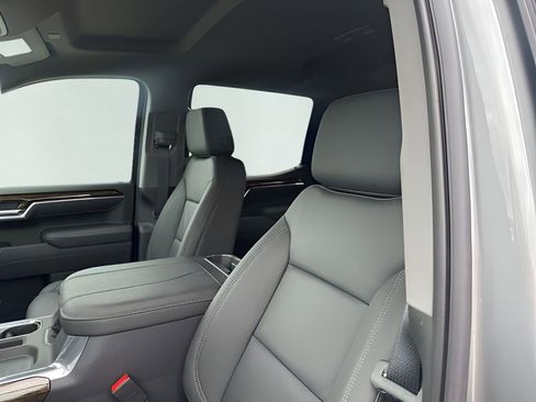 New 2026 GMC Sierra 1500 Elevation w/ Elevation Premium Package AWD/4WD image 27