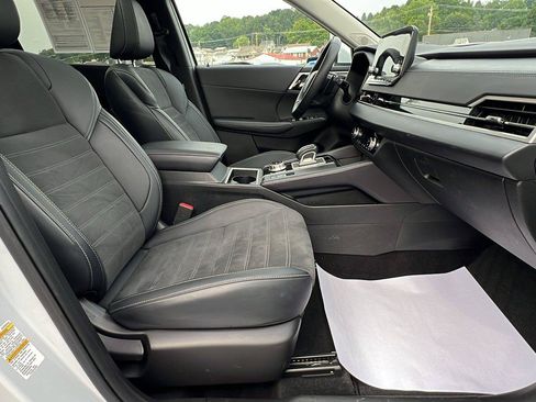 Used 2024 Mitsubishi Outlander SE AWD/4WD image 13