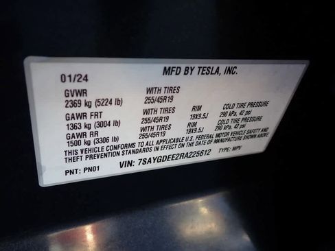 Used 2024 Tesla Model Y Long Range image 30