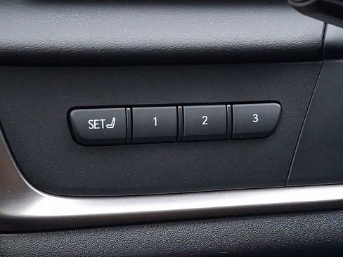 Used 2023 Lexus RZ 450e Premium image 25