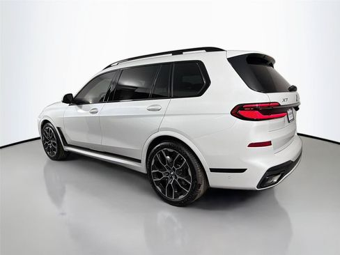 New 2027 BMW X7 xDrive40i w/ M Sport Package AWD/4WD image 14
