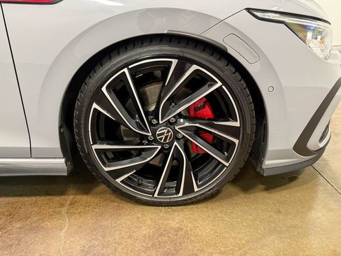 Used 2022 Volkswagen GTI Autobahn image 90