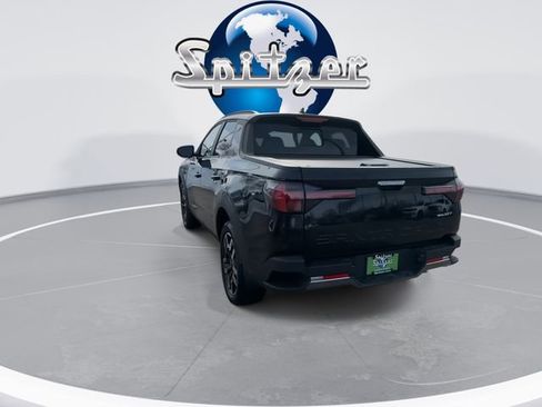 Used 2025 Hyundai Santa Cruz Limited image 7
