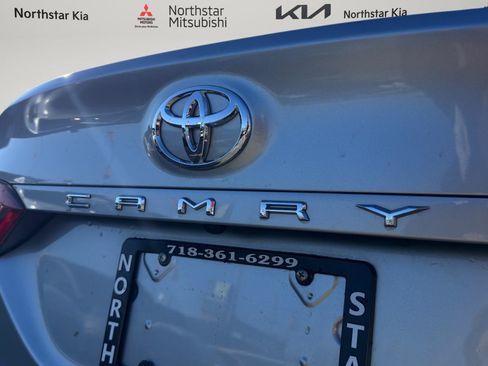 Used 2022 Toyota Camry LE AWD/4WD image 26