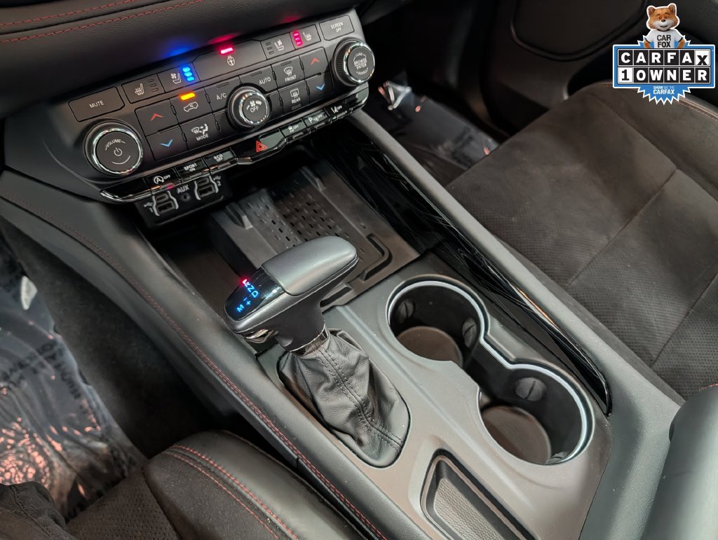 Used 2025 Dodge Durango GT AWD/4WD image 17