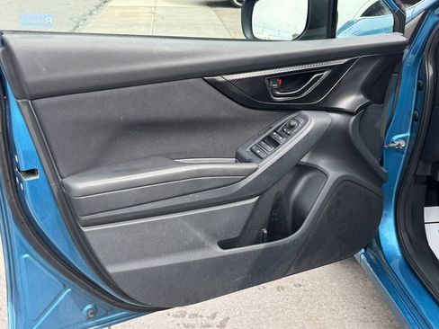 Used 2018 Subaru Impreza 2.0i AWD/4WD image 22
