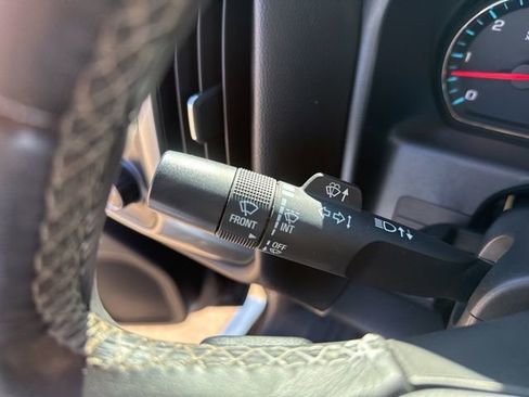 Used 2018 Chevrolet Silverado 1500 LT w/ All Star Edition image 25