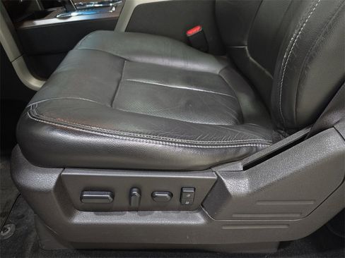 Used 2014 Ford F150 Lariat w/ Equipment Group 502A Luxury image 29