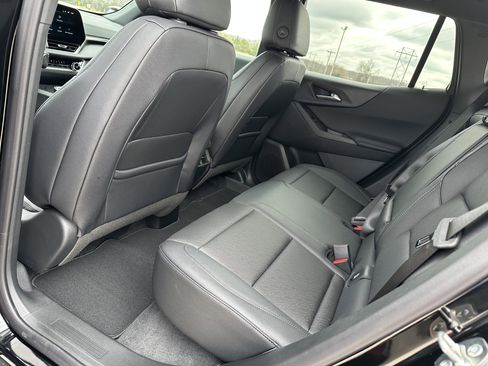 New 2026 Chevrolet Equinox LT w/ Convenience Package II AWD/4WD image 21
