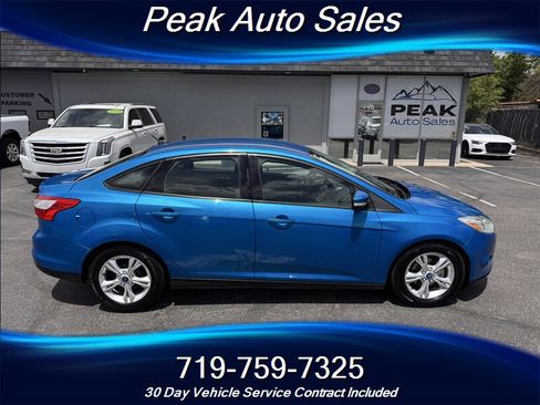 Used 2014 Ford Focus SE FWD image 8
