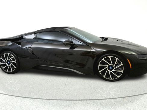 Used 2019 BMW i8 Roadster AWD/4WD image 8