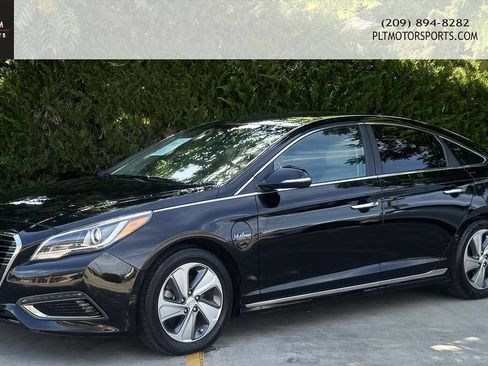 Used 2016 Hyundai Sonata Limited FWD image 1