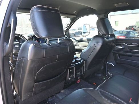 Used 2019 RAM 3500 Laramie image 26